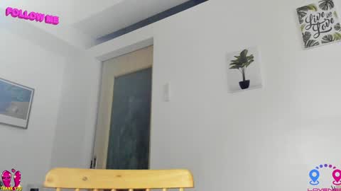 crishinahotty online show from January 2025 10:22:02 AM