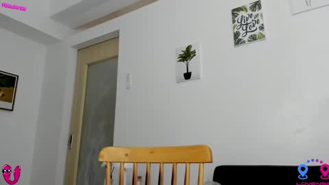 crishinahotty online show from September 2025 02:15:02 AM