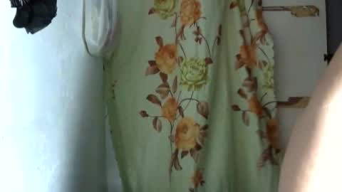 hottycrissy4u online show from May 2026 03:28:01 PM