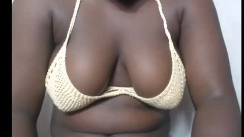 Snapshot of hottylissa1 chatting on September 2025 07:35:01 PM hottylissa1 online show from September 2025 07:35:01 PM