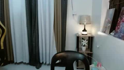 Snapshot of hottyshedah_0209 chatting on February 2026 06:40:02 AM THALIE online show from February 2026 06:40:02 AM