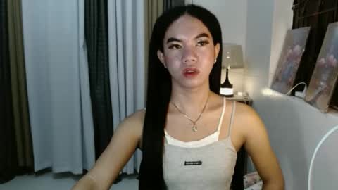 Snapshot of hottyshedah_0209 chatting on February 2026 11:09:01 PM THALIE online show from February 2026 11:09:01 PM