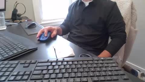 hoverday online show from March 2026 06:36:01 PM