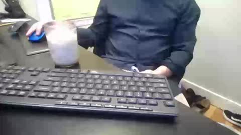 Snapshot of hoverday chatting on April 2026 04:46:01 AM hoverday online show from April 2026 04:46:01 AM