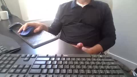 Snapshot of hoverday chatting on May 2026 06:02:02 PM hoverday online show from May 2026 06:02:02 PM