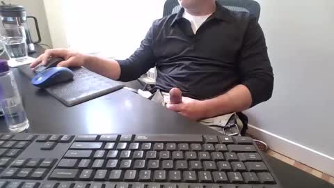 Snapshot of hoverday chatting on May 2026 04:04:02 PM hoverday online show from May 2026 04:04:02 PM