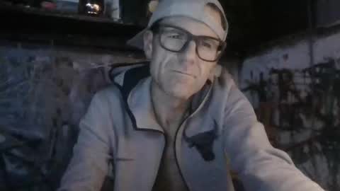 ask me online show from November 2025 08:47:02 AM