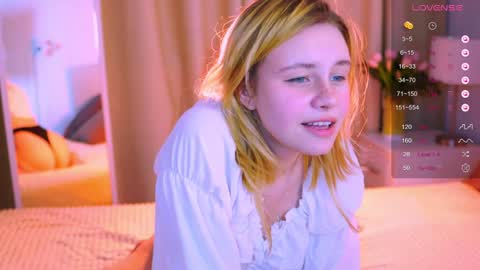 Snapshot of howimeturmum chatting on January 2025 02:46:02 PM ash. see u on sunday online show from January 2025 02:46:02 PM