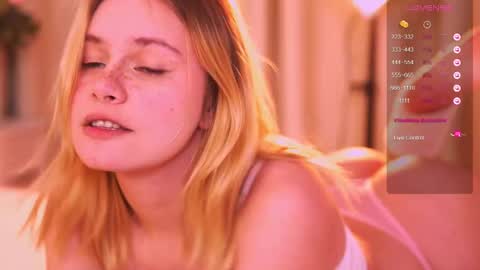 Snapshot of howimeturmum chatting on March 2025 11:06:02 AM ash. see u on sunday online show from March 2025 11:06:02 AM