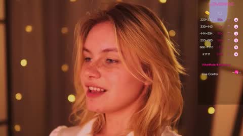 Snapshot of howimeturmum chatting on March 2025 03:46:02 AM ash. see u on sunday online show from March 2025 03:46:02 AM