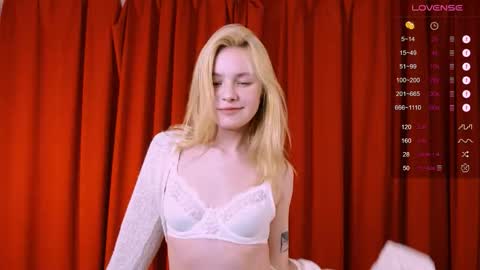 Snapshot of howimeturmum chatting on November 2025 06:20:01 PM ash. see u on sunday online show from November 2025 06:20:01 PM