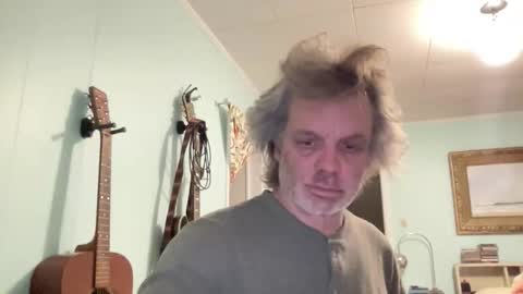 howlingatnothing online show from November 2025 10:54:02 PM