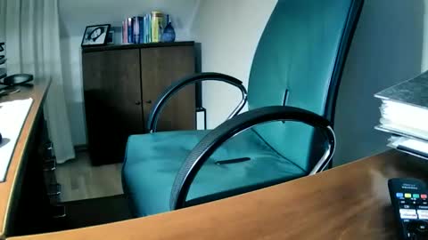 Peter online show from February 2025 10:25:01 PM