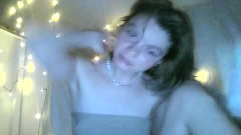 Snapshot of hqyle_clqrq chatting on February 2026 08:32:01 PM hqyle_clqrq online show from February 2026 08:32:01 PM