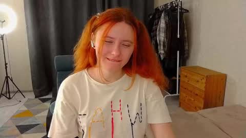 Snapshot of hua_lian chatting on January 2025 02:12:02 AM Alice online show from January 2025 02:12:02 AM