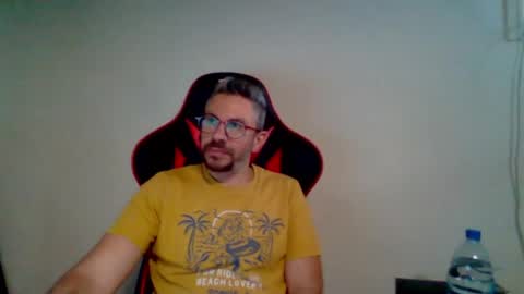 Snapshot of huge__cumshot chatting on April 2026 02:22:01 PM huge__cumshot online show from April 2026 02:22:01 PM