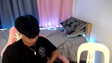 Liam online show from March 2026 09:40:02 PM