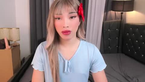 hugecock_pretty123 online show from June 2026 08:58:01 PM