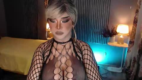 Snapshot of hugecockchristine chatting on December 2025 08:20:02 AM Christine online show from December 2025 08:20:02 AM