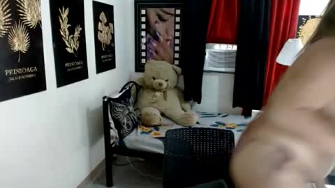 hugecockgoddessx online show from April 2026 12:12:01 AM