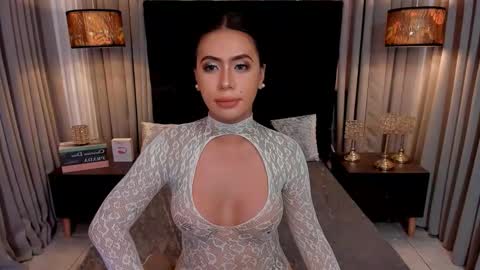 Snapshot of hugeirish2003 chatting on December 2025 12:15:02 AM Irish online show from December 2025 12:15:02 AM