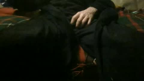 Snapshot of hugenob4u chatting on February 2026 06:17:01 PM hugenob4u online show from February 2026 06:17:01 PM