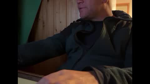 hukobossx online show from September 2025 07:49:02 PM