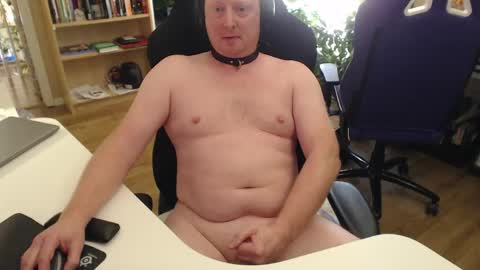 Snapshot of humancylonrelations chatting on May 2026 06:46:01 PM humancylonrelations online show from May 2026 06:46:01 PM