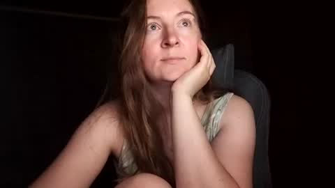 Snapshot of humpygrey chatting on June 2026 06:05:02 PM HumpyGrey online show from June 2026 06:05:02 PM