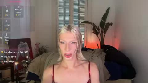 Snapshot of hung_angel_xxl chatting on July 2026 03:03:02 PM Alice help me reach 100 likes online show from July 2026 03:03:02 PM