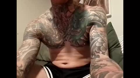 hungaussie_87 online show from November 2025 01:22:01 PM