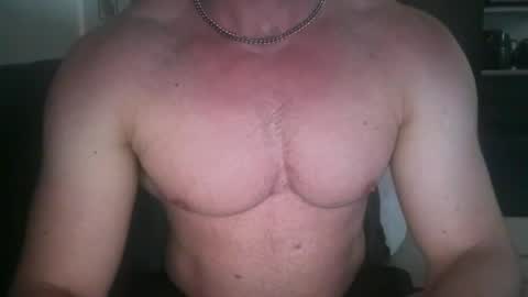 MuscleHungBrit online show from June 2026 03:06:02 PM