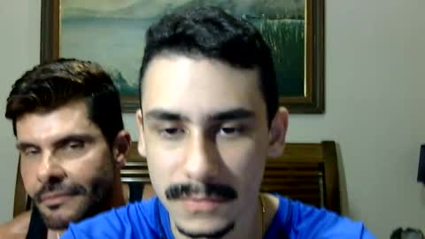 Snapshot of hungcaique chatting on May 2026 01:14:02 AM hungcaique online show from May 2026 01:14:02 AM