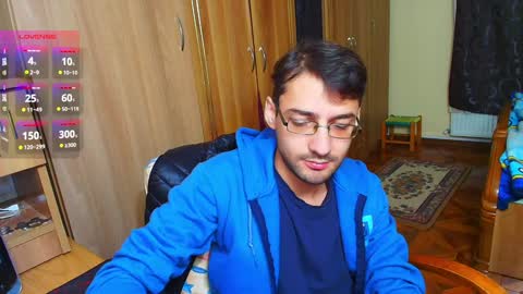 Snapshot of hungeddy chatting on December 2024 04:20:01 AM Eddy online show from December 2024 04:20:01 AM