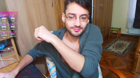 Snapshot of hungeddy chatting on December 2024 11:55:01 AM Eddy online show from December 2024 11:55:01 AM