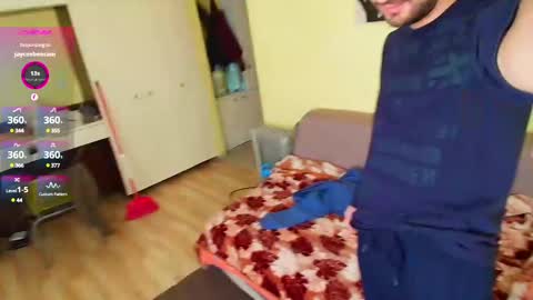 Snapshot of hungeddy chatting on February 2025 07:45:02 AM Eddy online show from February 2025 07:45:02 AM