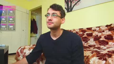 Snapshot of hungeddy chatting on March 2025 09:40:02 AM Eddy online show from March 2025 09:40:02 AM