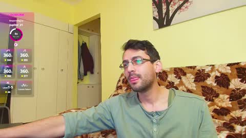 Snapshot of hungeddy chatting on March 2025 06:54:02 PM Eddy online show from March 2025 06:54:02 PM