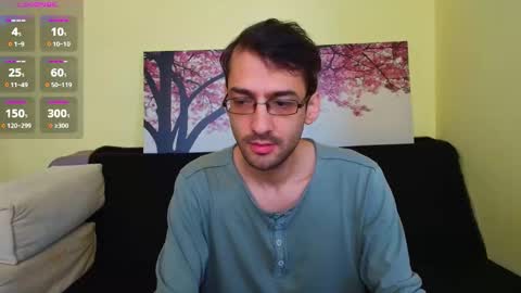 Snapshot of hungeddy chatting on November 2025 08:57:01 AM Eddy online show from November 2025 08:57:01 AM