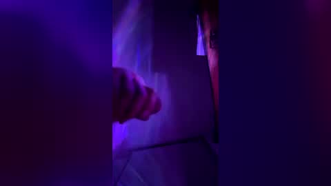 hungherowithoutacape online show from June 2026 04:33:01 AM