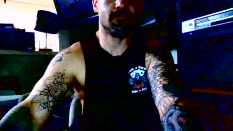 hungherowithoutacape online show from August 2026 12:18:02 PM