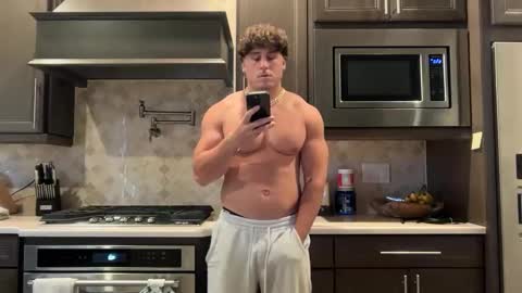 hungkingg22 online show from October 2025 03:43:01 PM