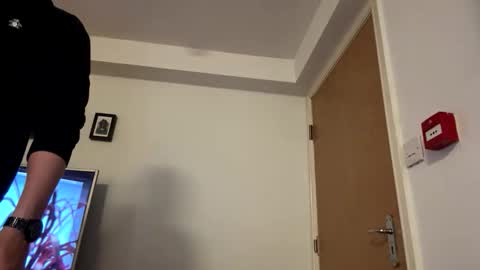 HungTeaseX online show from May 2026 06:00:02 AM