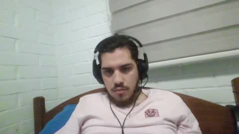 Snapshot of hungweeb chatting on December 2024 02:57:01 AM Rod online show from December 2024 02:57:01 AM