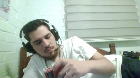 Snapshot of hungweeb chatting on December 2024 01:18:01 AM Rod online show from December 2024 01:18:01 AM