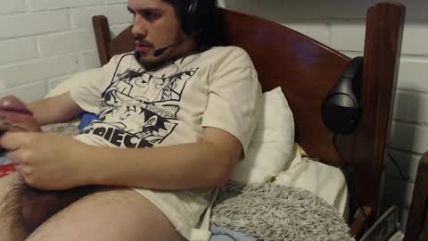 Snapshot of hungweeb chatting on December 2024 05:10:02 AM Rod online show from December 2024 05:10:02 AM