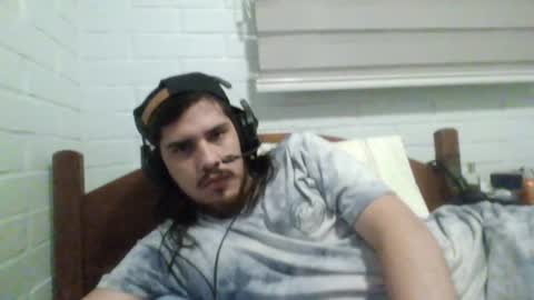 Snapshot of hungweeb chatting on December 2024 04:18:02 AM Rod online show from December 2024 04:18:02 AM