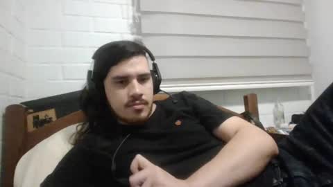 Snapshot of hungweeb chatting on January 2025 01:28:02 AM Rod online show from January 2025 01:28:02 AM