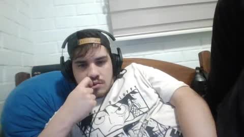 Snapshot of hungweeb chatting on February 2025 05:19:01 AM Rod online show from February 2025 05:19:01 AM