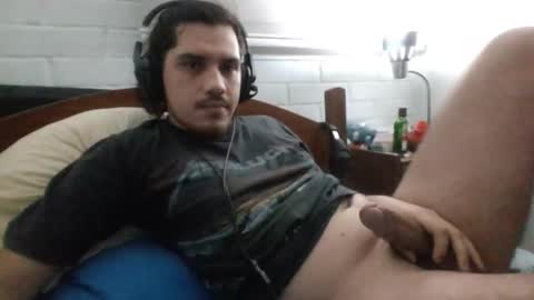 Snapshot of hungweeb chatting on March 2025 03:24:01 AM Rod online show from March 2025 03:24:01 AM